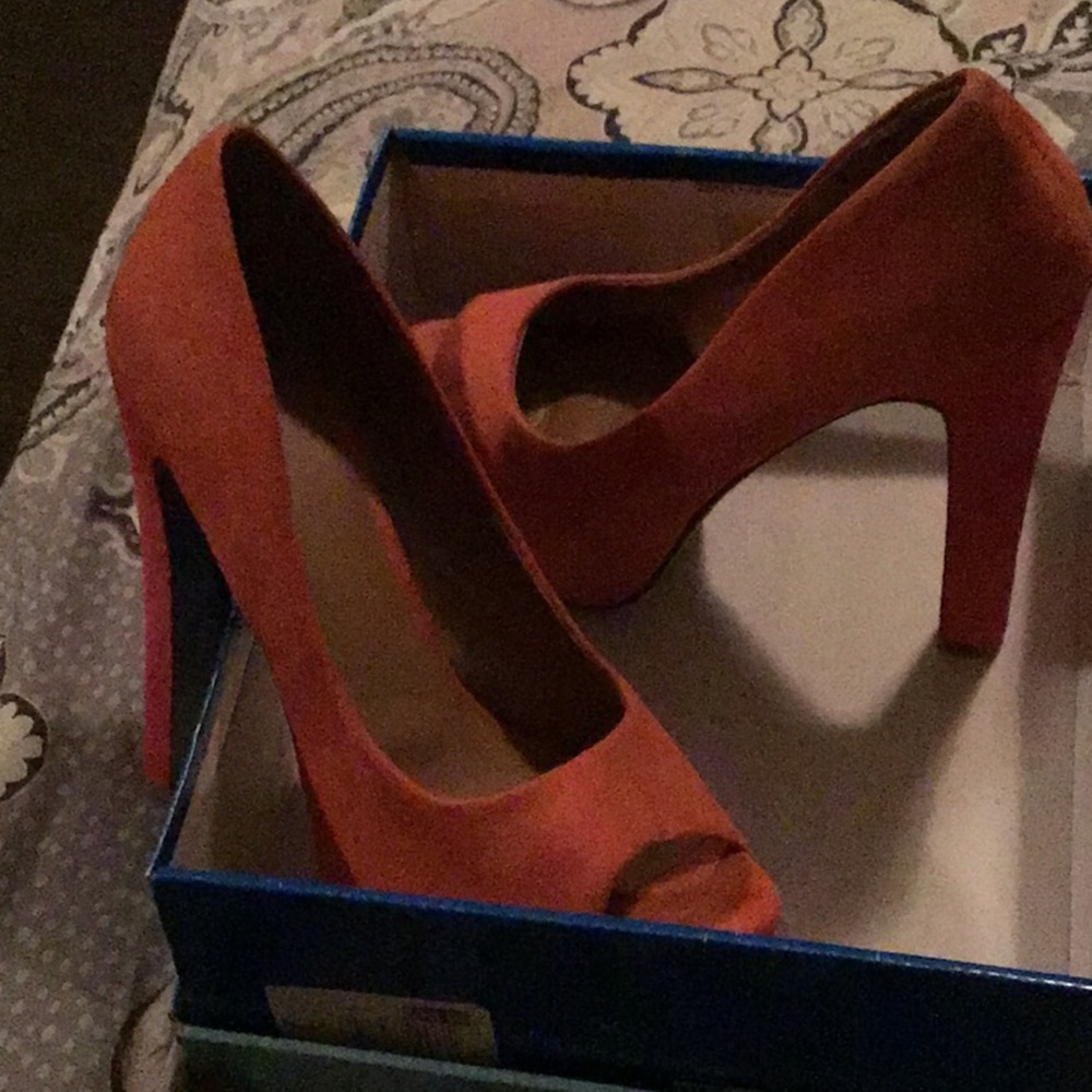 Coral and Pink Suede Heel
